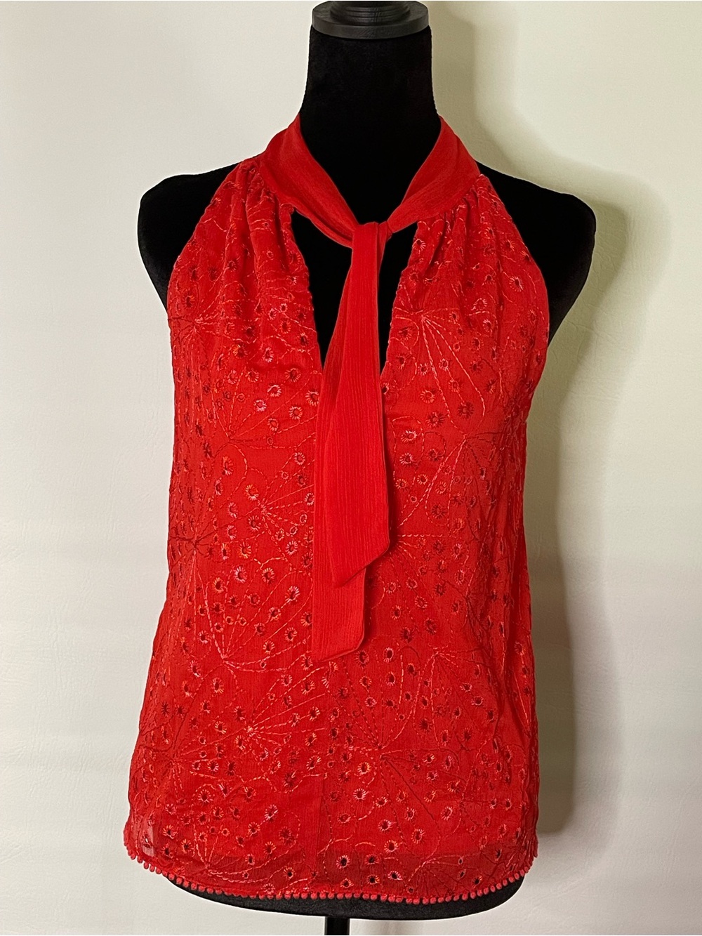 sofia by sofia vergara Red Tie-Neck Lace Halter Camisole